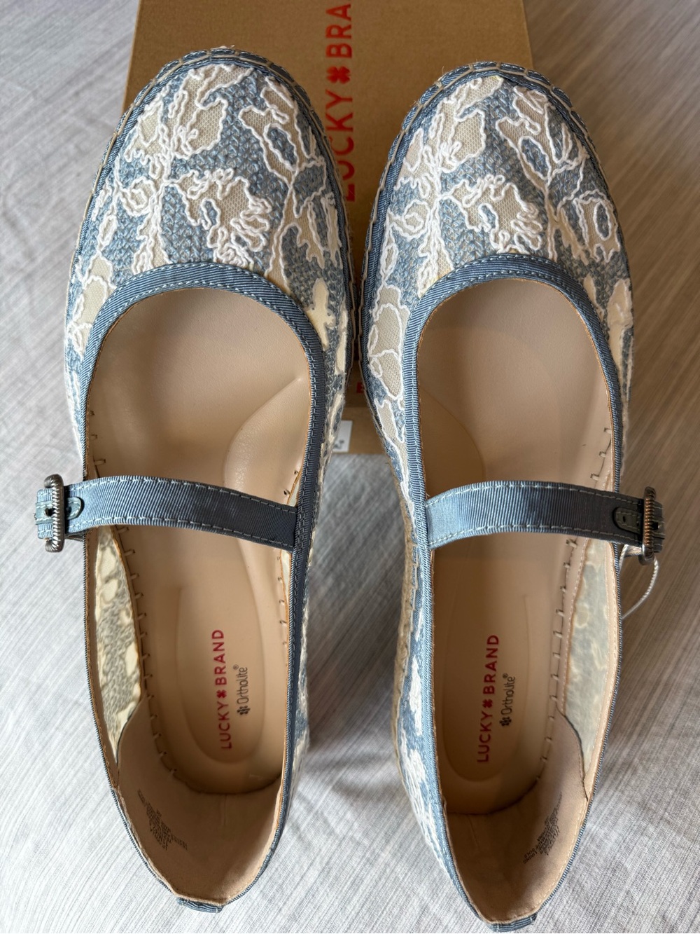 Lucky Brand Blue and Cream Lace Mary Jane Flats